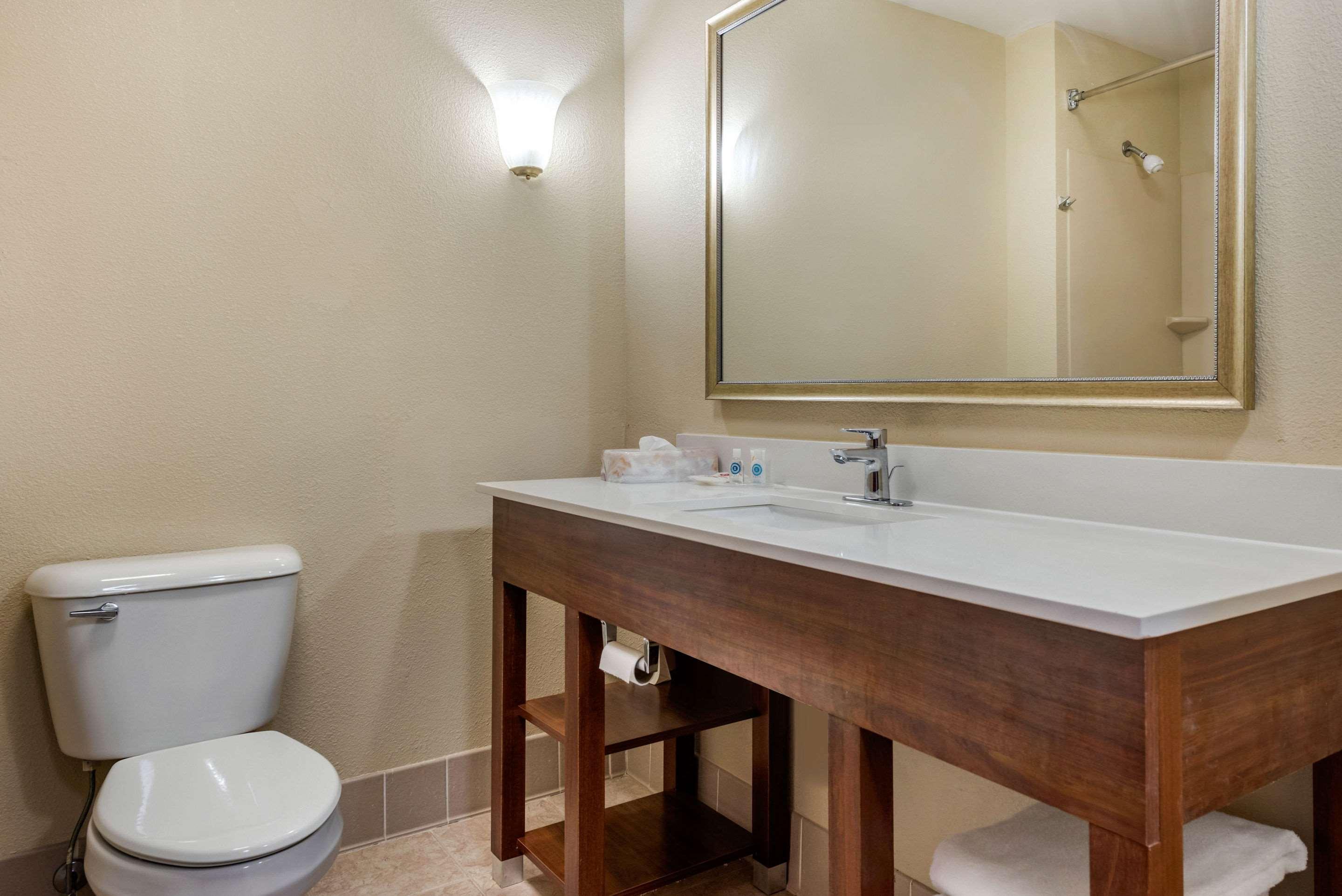 Comfort Suites Dayton-Wright Patterson Eksteriør bilde