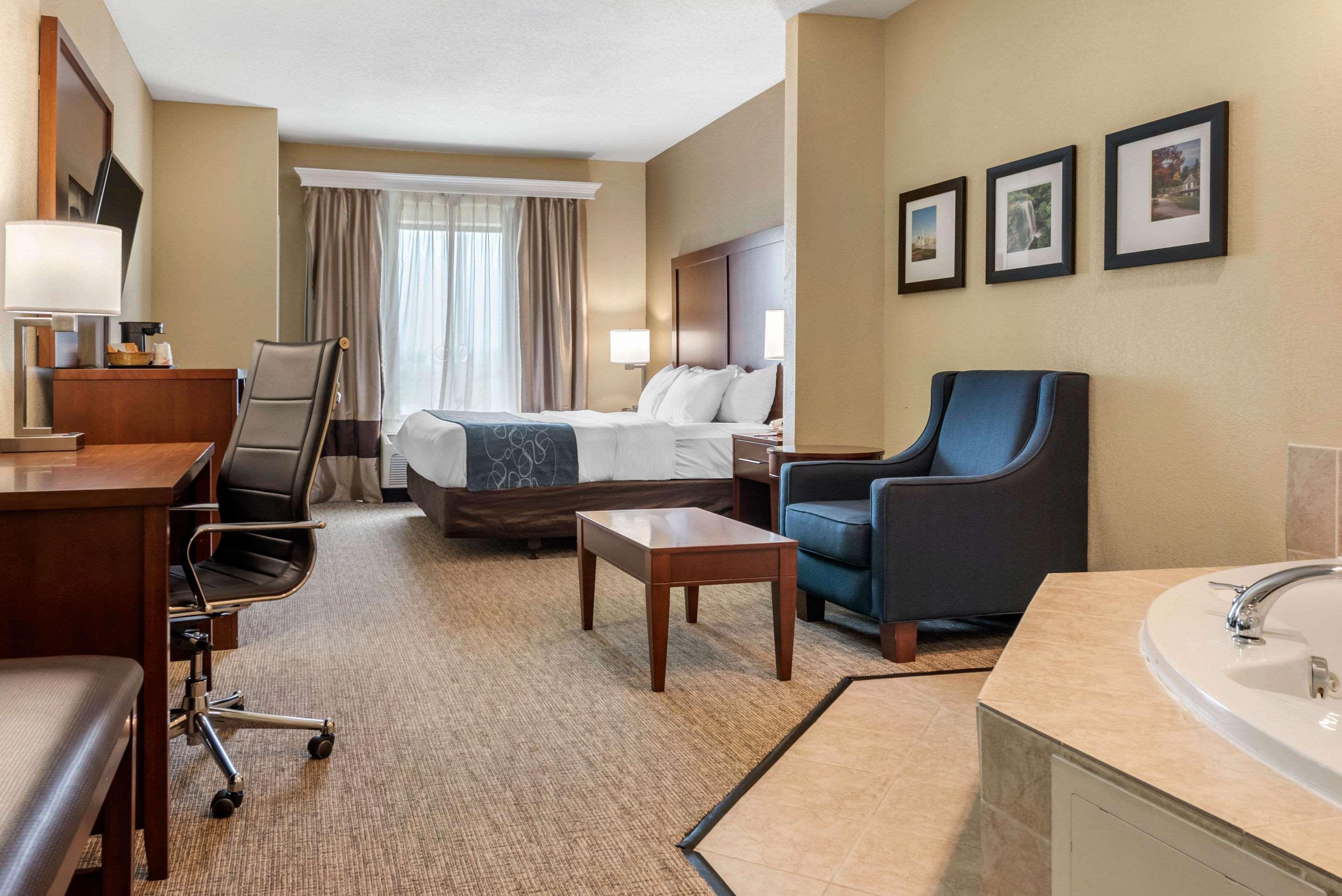 Comfort Suites Dayton-Wright Patterson Eksteriør bilde