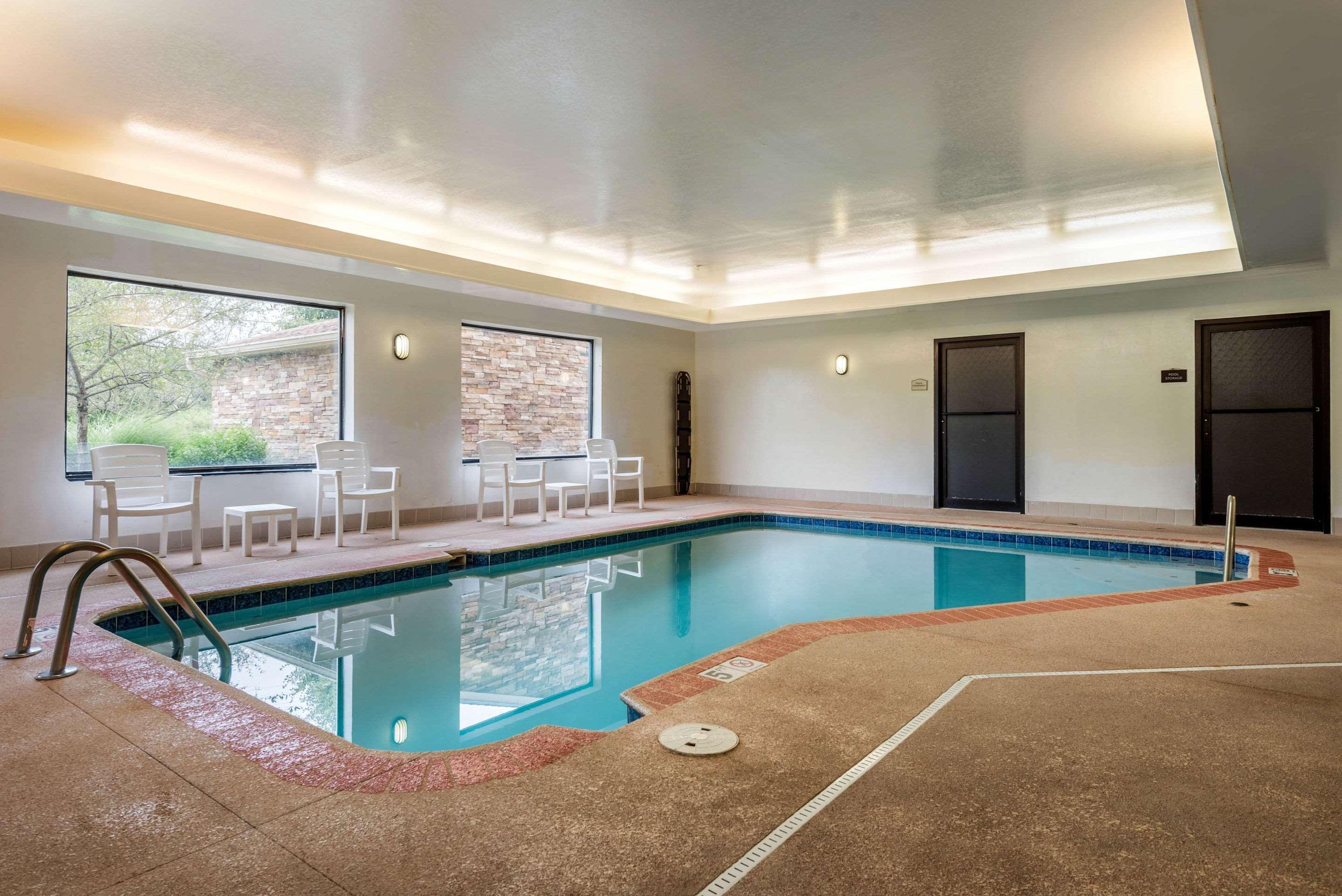 Comfort Suites Dayton-Wright Patterson Eksteriør bilde